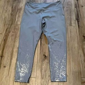 ZYIA Gray Ombre Mirage Light n Tight Leggings